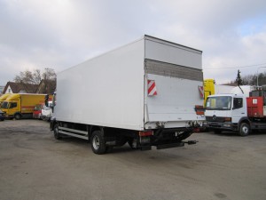 Nákladné auto ML 120